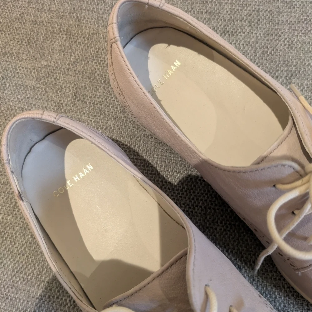 Cole Haan Oxford Shoes with Suede Finish and Lace-Up Design Size 10 - Picture 9 of 13